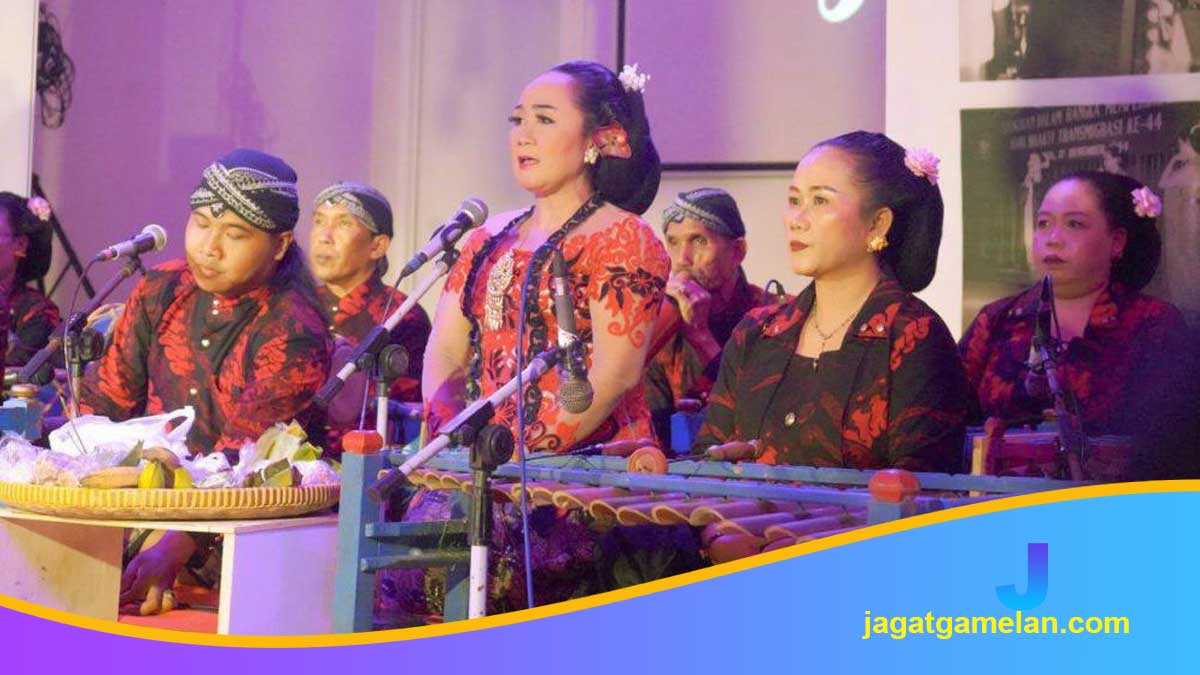 Peran Perempuan dalam Pertunjukan Calung Banyumasan