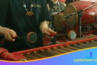 Teknik-Dasar-Memainkan-Calung-Banyumasan-untuk-Pemula Teknik Dasar Memainkan Calung Banyumasan untuk Pemula