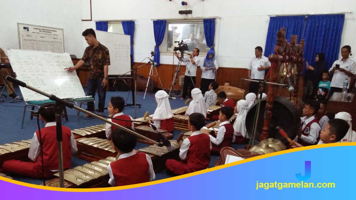 Teknik Menghafal Struktur Gending