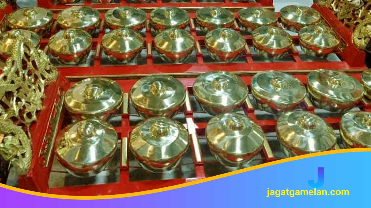 Bonang Gamelan