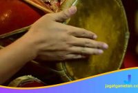 Cara-Bermain-Kendang-Gamelan Cara Bermain Kendang Gamelan