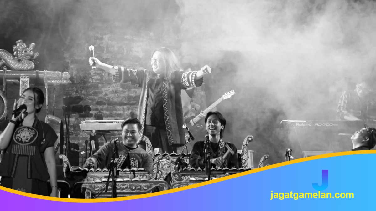 Gamelan Dipadukan dengan Musik Modern