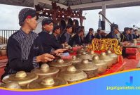 pemain-gamelan-yang-tenang pemain gamelan yang tenang