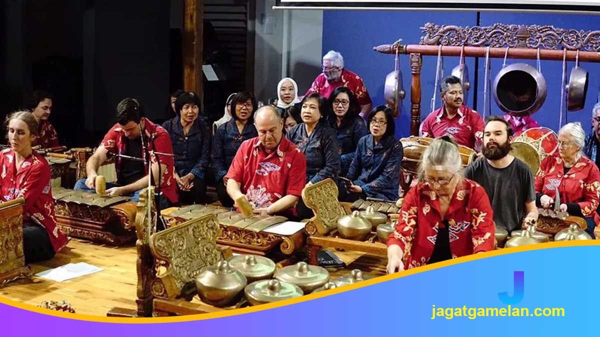 Gamelan Menjadi Mata Kuliah di Universitas Dunia